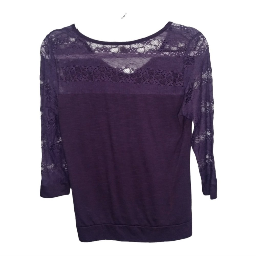 Vanity 3/4 sleeve lace shirt size medium